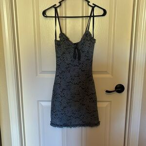 Windsor women’s XS bodycon mini dress blue lace